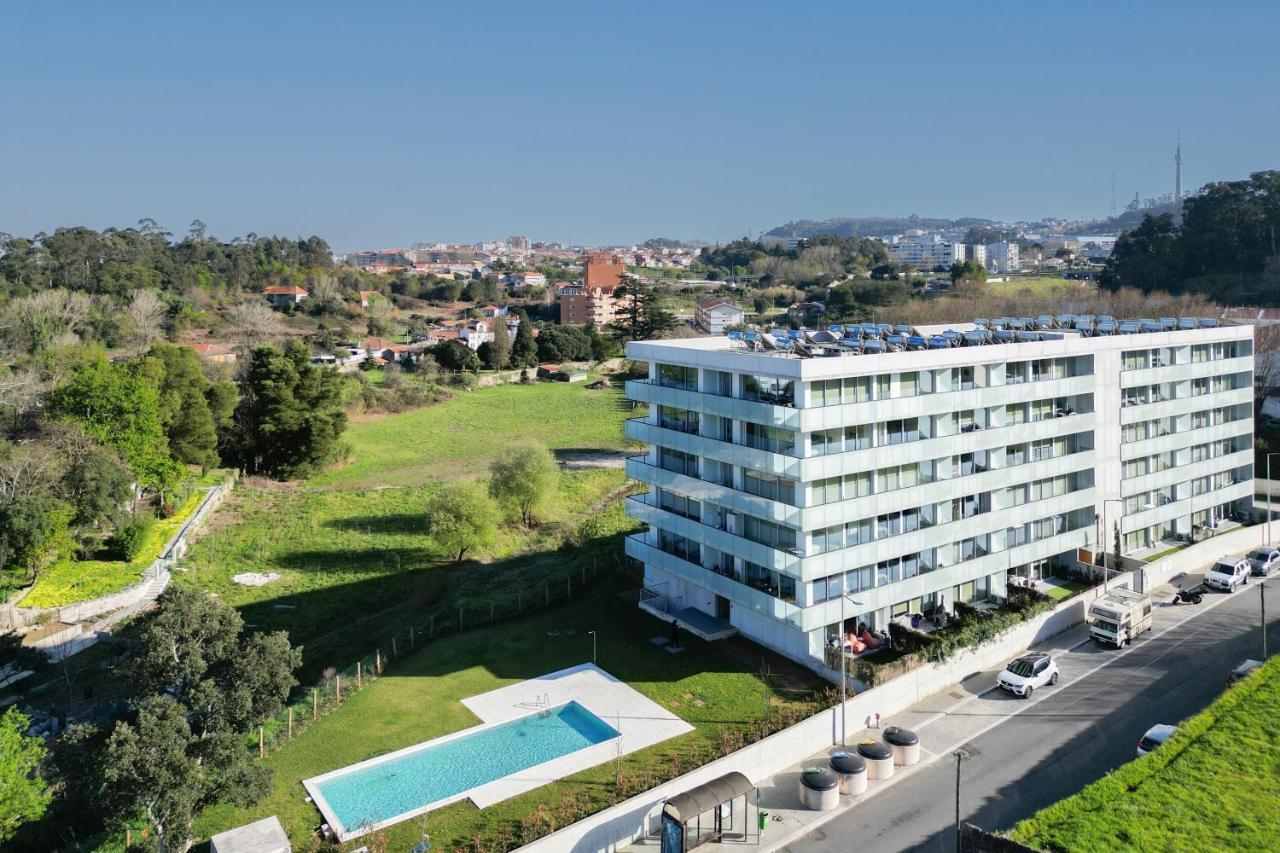 Host Wise - Luxurious Impressive Apartment - Balcony And Pool فيلا نوفا دي غايا المظهر الخارجي الصورة