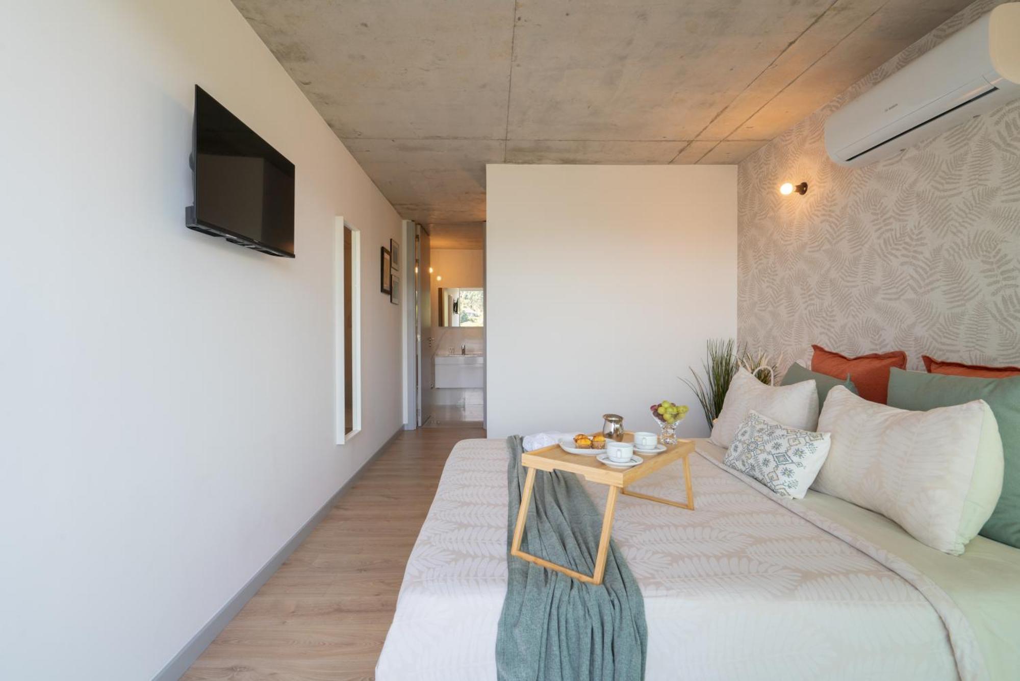Host Wise - Luxurious Impressive Apartment - Balcony And Pool فيلا نوفا دي غايا الغرفة الصورة