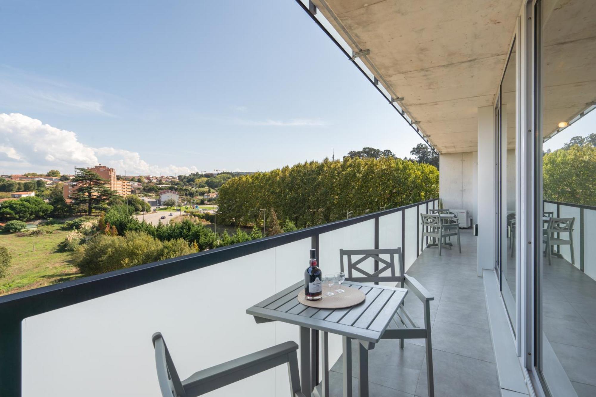 Host Wise - Luxurious Impressive Apartment - Balcony And Pool فيلا نوفا دي غايا الغرفة الصورة