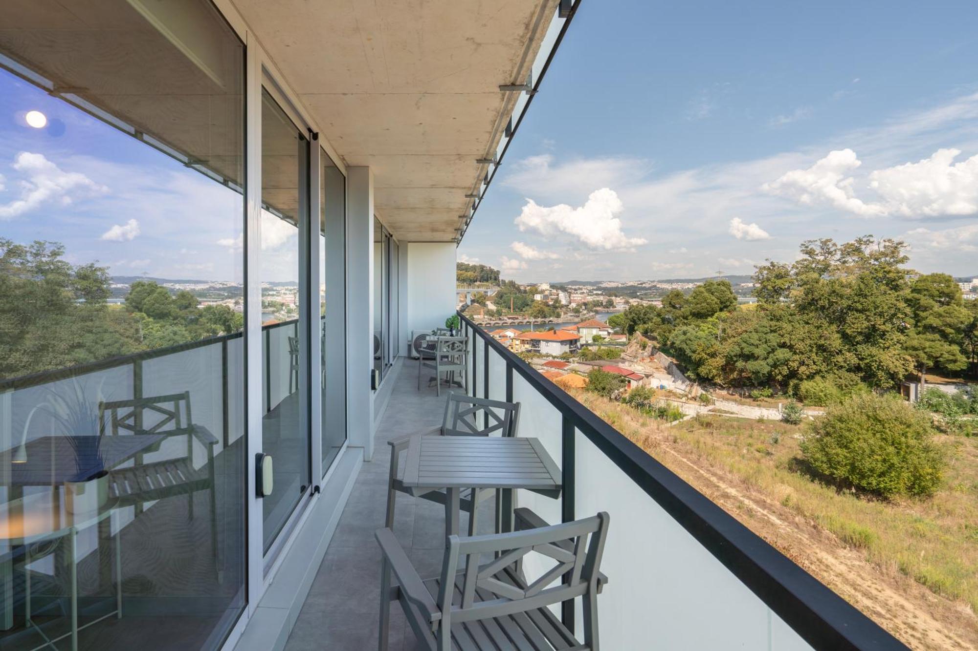 Host Wise - Luxurious Impressive Apartment - Balcony And Pool فيلا نوفا دي غايا الغرفة الصورة