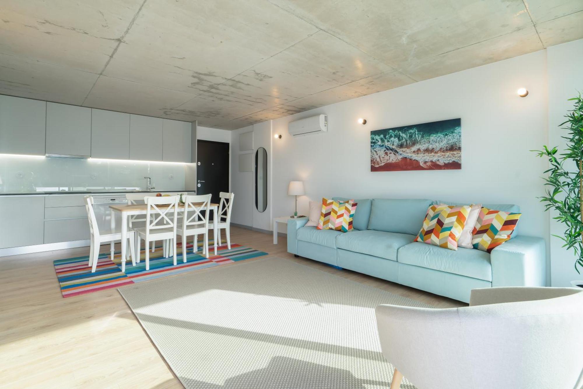 Host Wise - Luxurious Impressive Apartment - Balcony And Pool فيلا نوفا دي غايا الغرفة الصورة